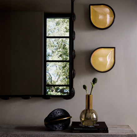 Aureline Wall