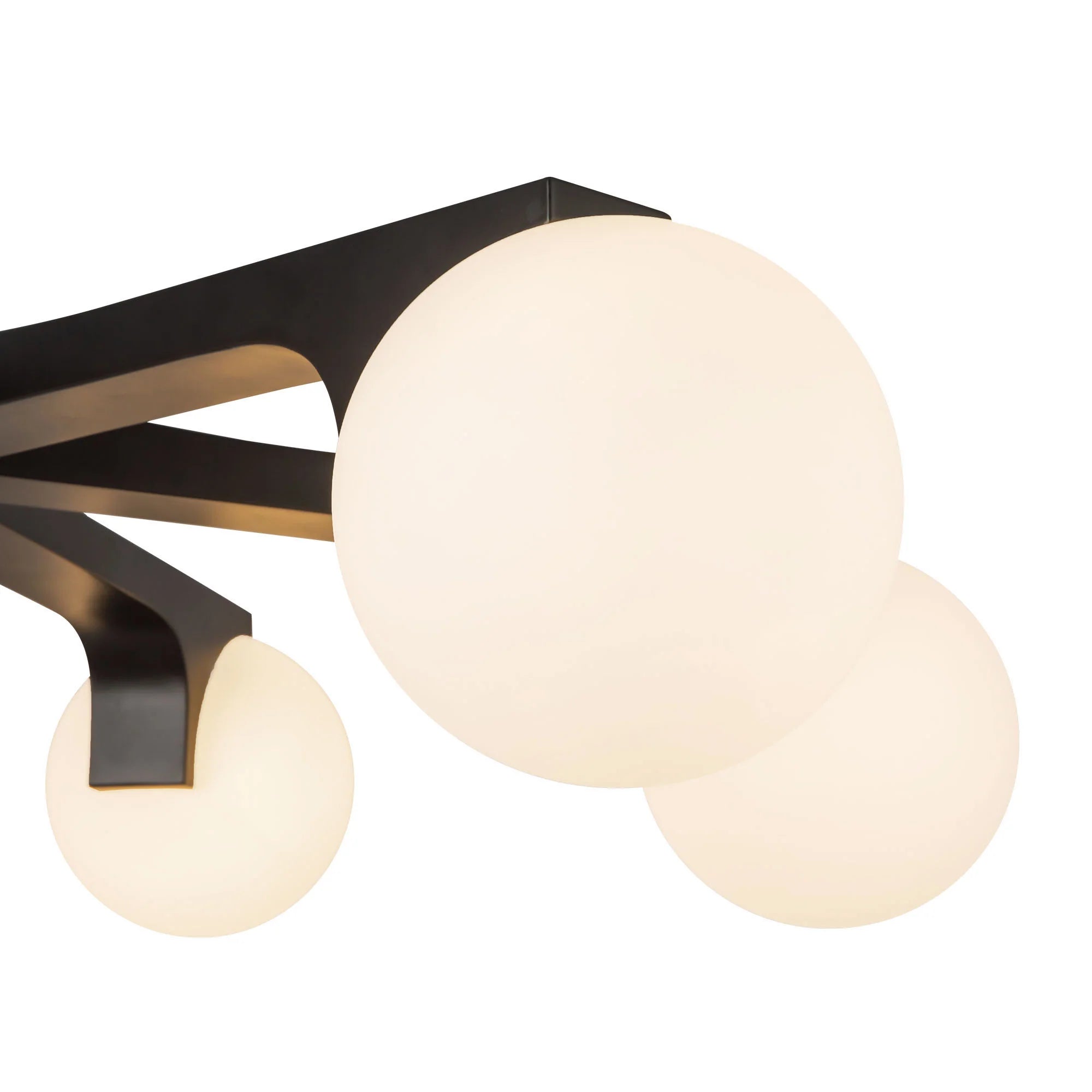 Briar Chandelier