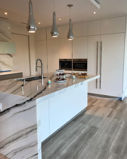 ARIANNA LARGE PENDANT 